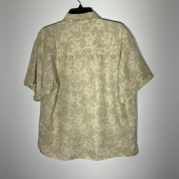Lines Dome Men’s Hawaiian Floral Print Short Sleeve Button Down Shirt Size Large - Picture 2 of 5
